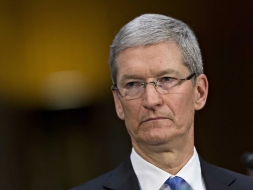 Apple told to open up to rivals