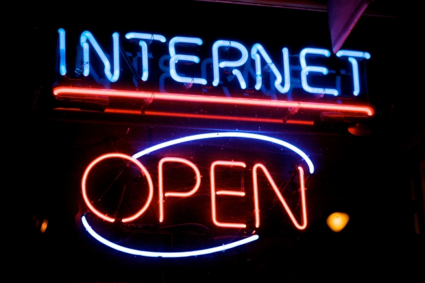 British mobile phone companies back net-neutrality